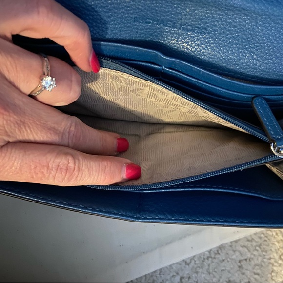 Michael Kors, Fulton Carryall Leather Flap Wallet with dust bag - Picture 4 of 6